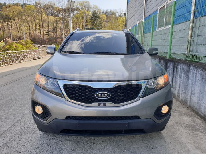 Kia Sorento 2010 — 2