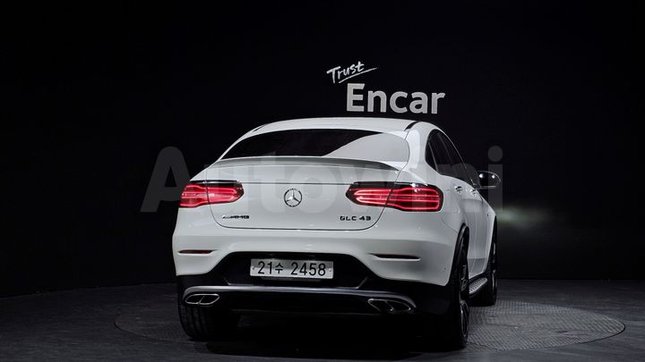 Mercedes-Benz GLC Class 2018 — 4