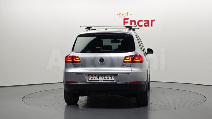 Volkswagen Tiguan 2013 — 4