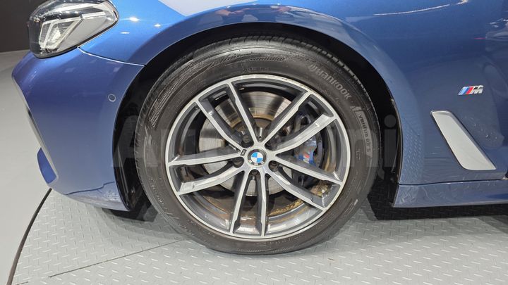BMW 5 Series 2021 — 5