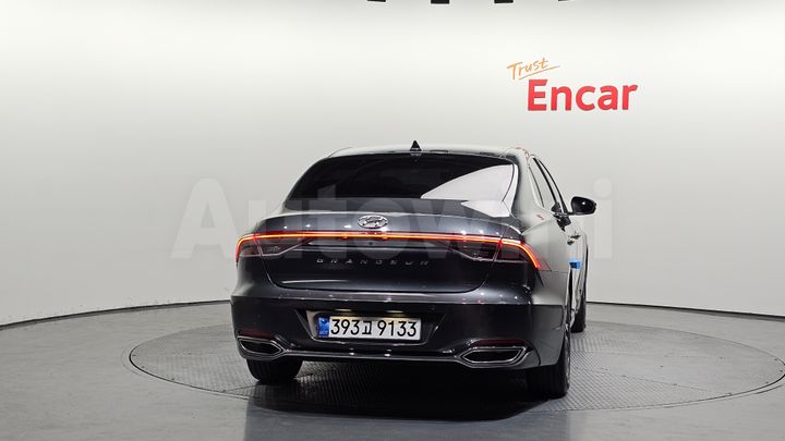 Hyundai Grandeur 2022 — 4
