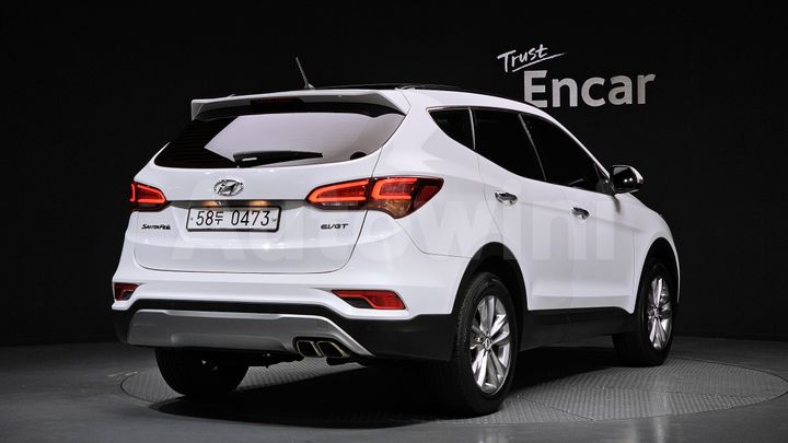 Hyundai SantaFe 2016 — 2