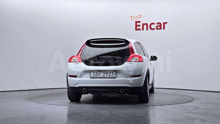 Volvo C30 2011 — 4