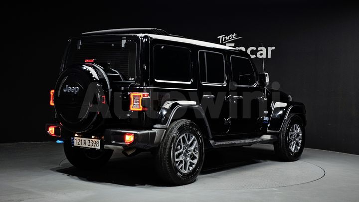 Jeep Wrangler 2022 — 3