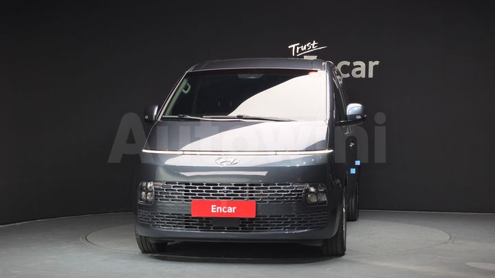 Hyundai Staria 2022 — 3