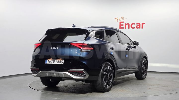 Kia Sportage 2023 — 2