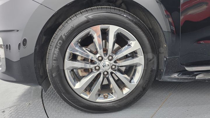 Kia Carnival 2017 — 5