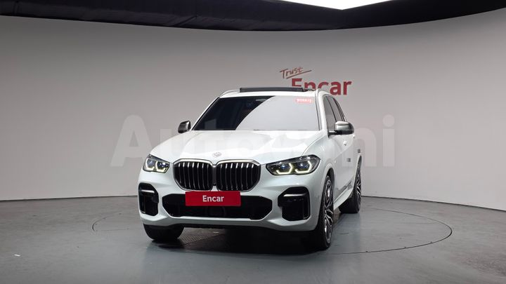 BMW X5 2023 — 2