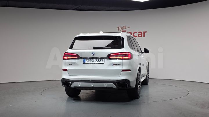 BMW X5 2023 — 3