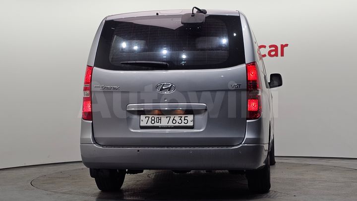 Hyundai Starex 2015 — 4
