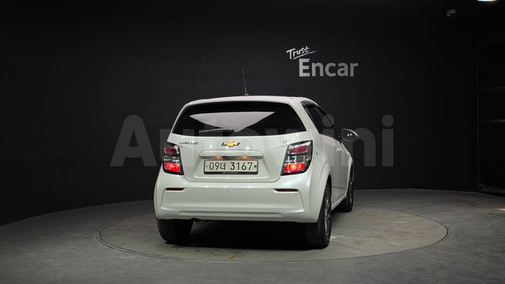 Chevrolet Aveo 2018 — 4