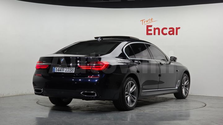 BMW 7 Series 2018 — 2