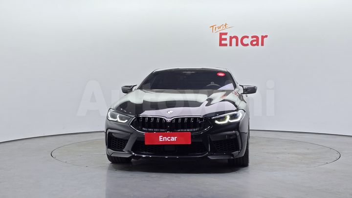 BMW M8 2020 — 3