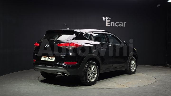 Hyundai Tucson 2016 — 2