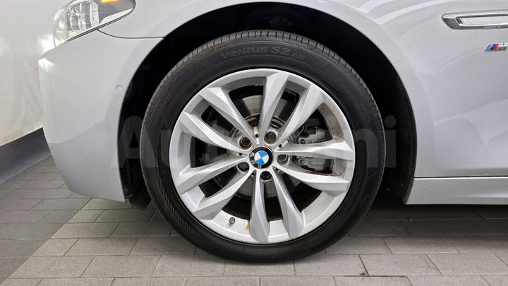 BMW 5 Series 2016 — 5