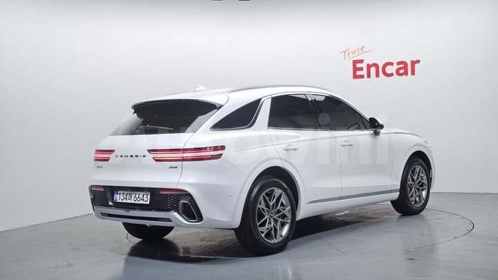Genesis GV70 2024 — 2
