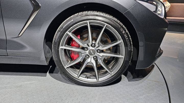 Genesis G70 2018 — 5