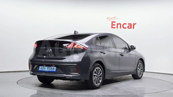 Hyundai Ioniq 2020 — 2