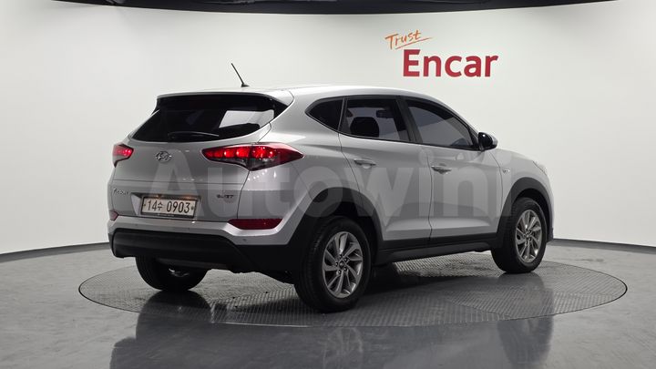 Hyundai Tucson 2016 — 2