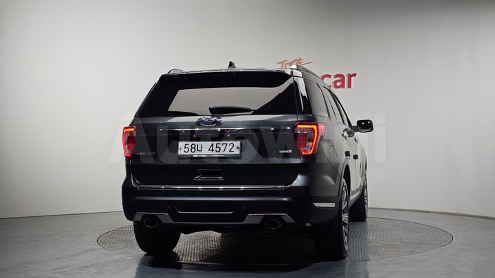 Ford Explorer 2018 — 4