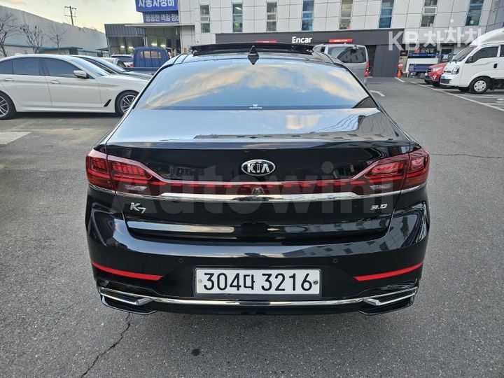 Kia K7 2020 — 5