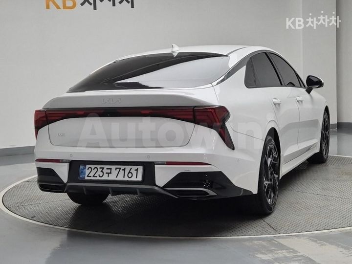 Kia K5 2024 — 3