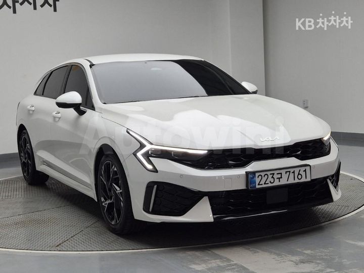 Kia K5 2024 — 4