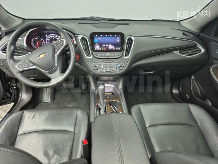 Chevrolet Malibu 2019 — 5