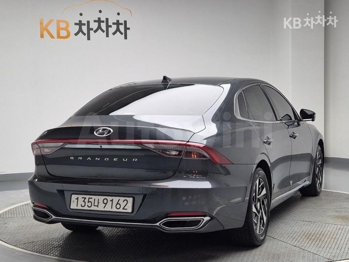 Hyundai Grandeur 2022 — 3