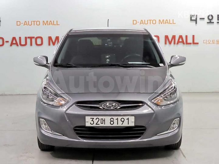 Hyundai Accent 2015 — 2