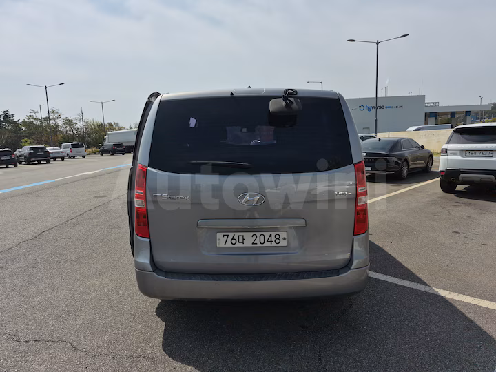 Hyundai Starex 2018 — 4
