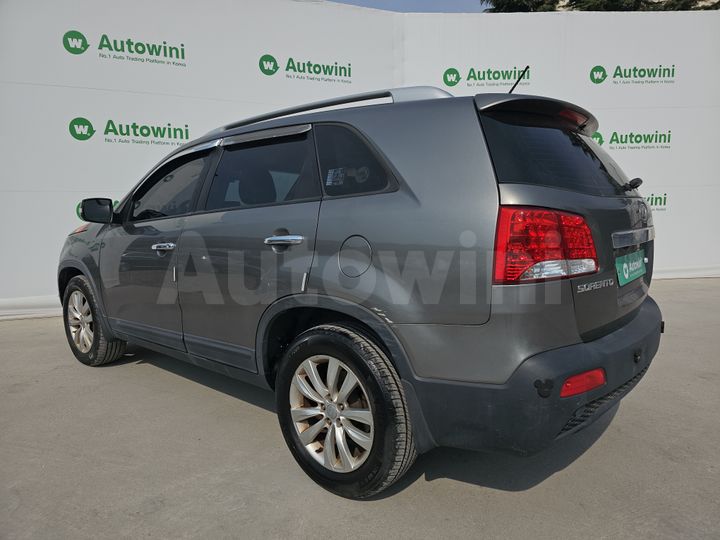 Kia Sorento 2011 — 3