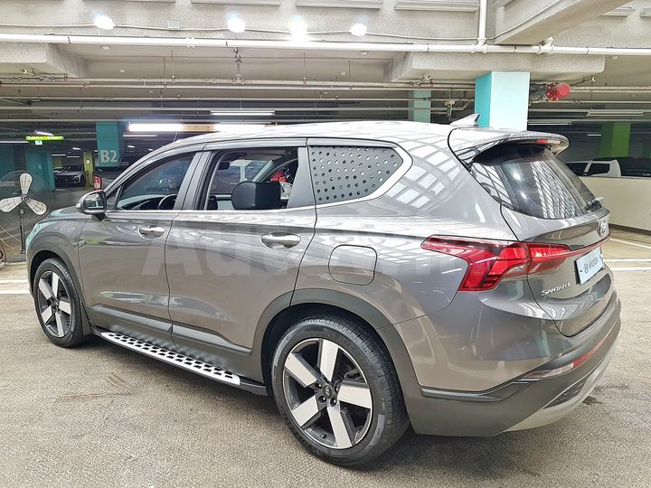 Hyundai SantaFe 2022 — 5