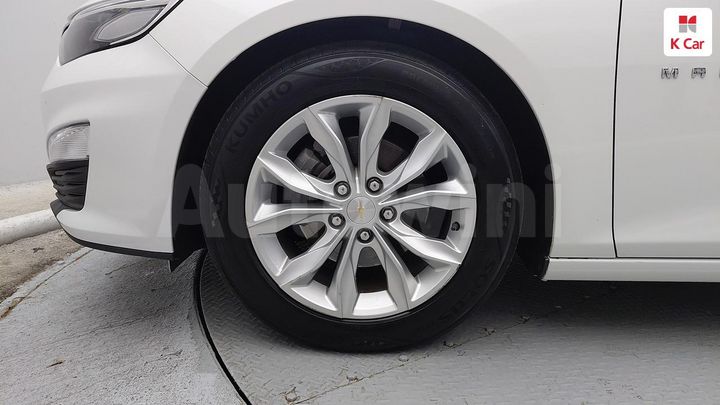 Chevrolet Malibu 2019 — 5