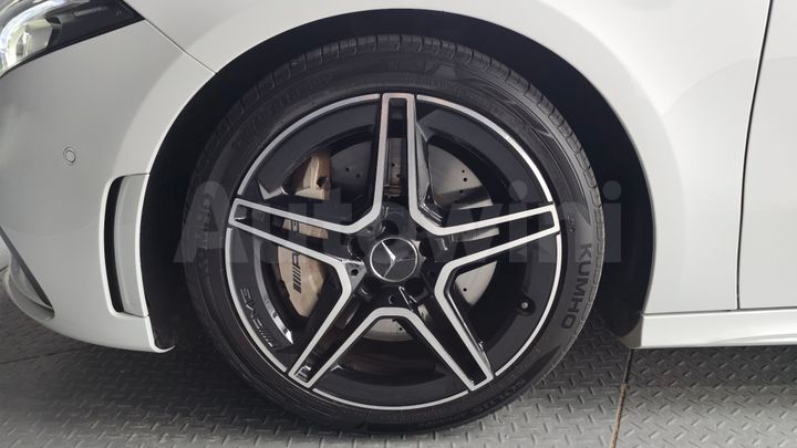 Mercedes Benz A Class 2021 — 5