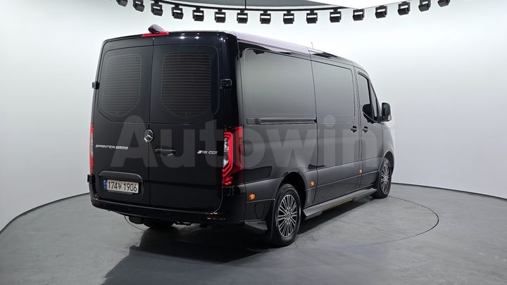 Mercedes Benz Sprinter