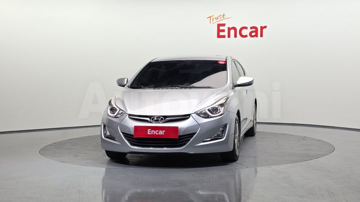 Hyundai Avante 2014 — 3