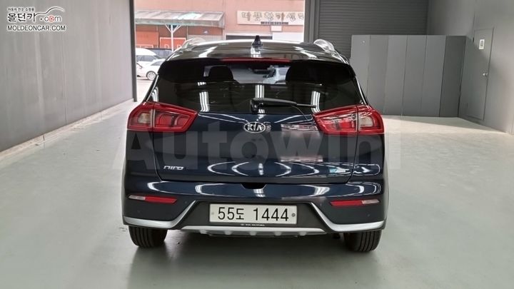 Kia Niro 2017 — 4
