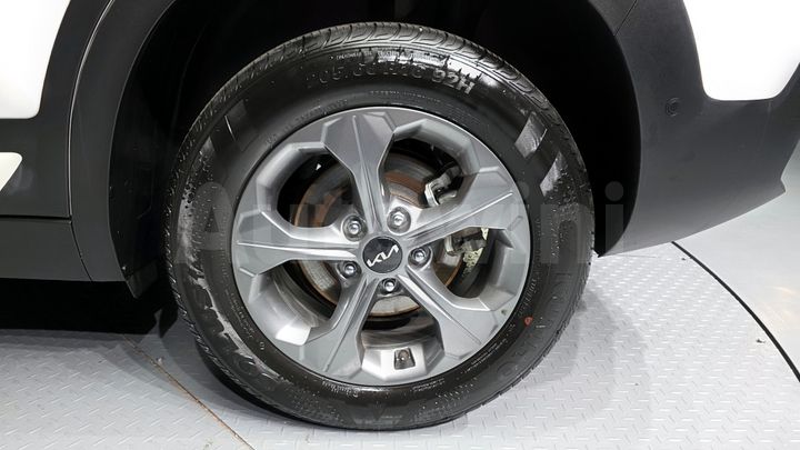 Kia Seltos 2024 — 5