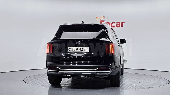 Kia Sorento 2021 — 4