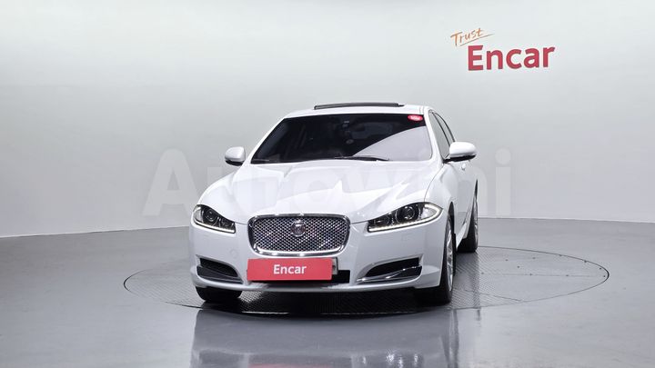 Jaguar XF 2014 — 3