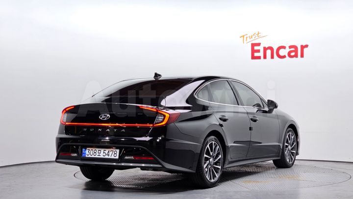 Hyundai Sonata 2023 — 2