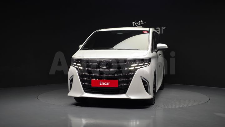 Toyota Alphard 2024 — 3
