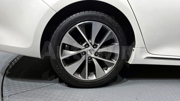 Kia K5 2018 — 5