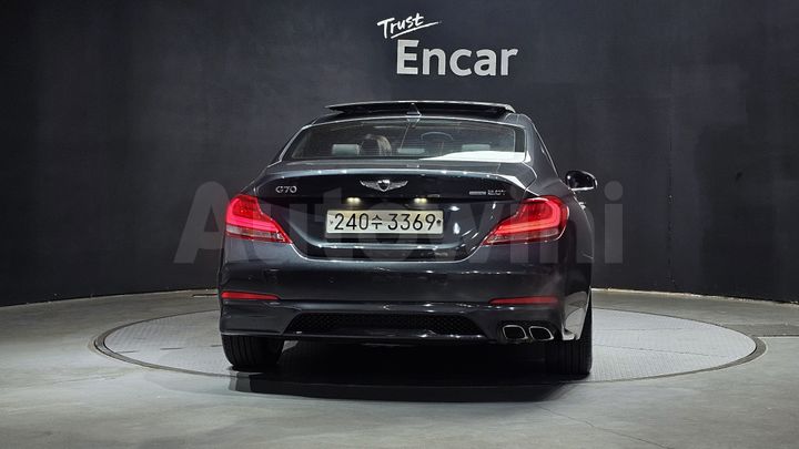 Genesis G70 2018 — 4