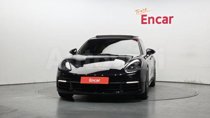 Porsche Panamera 2018 — 3
