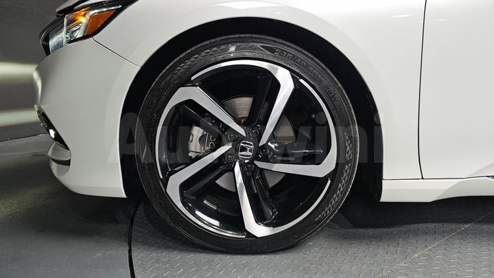 Honda Accord 2018 — 5
