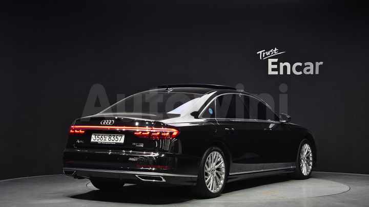 Audi A8 2020 — 2
