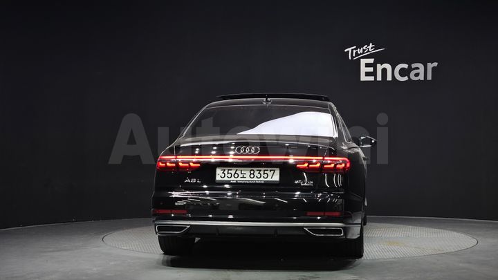 Audi A8 2020 — 4