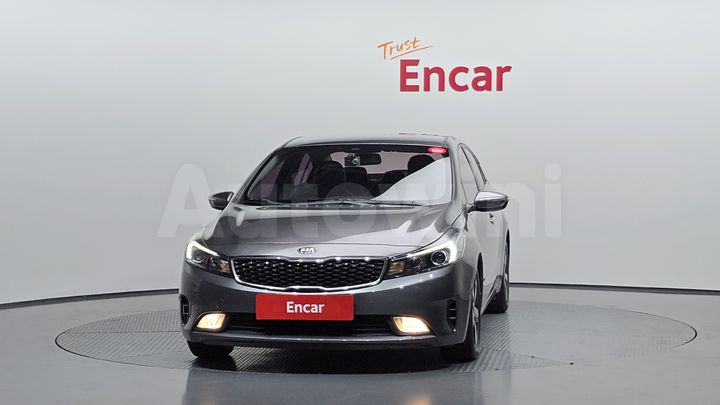 Kia K3 2018 — 3